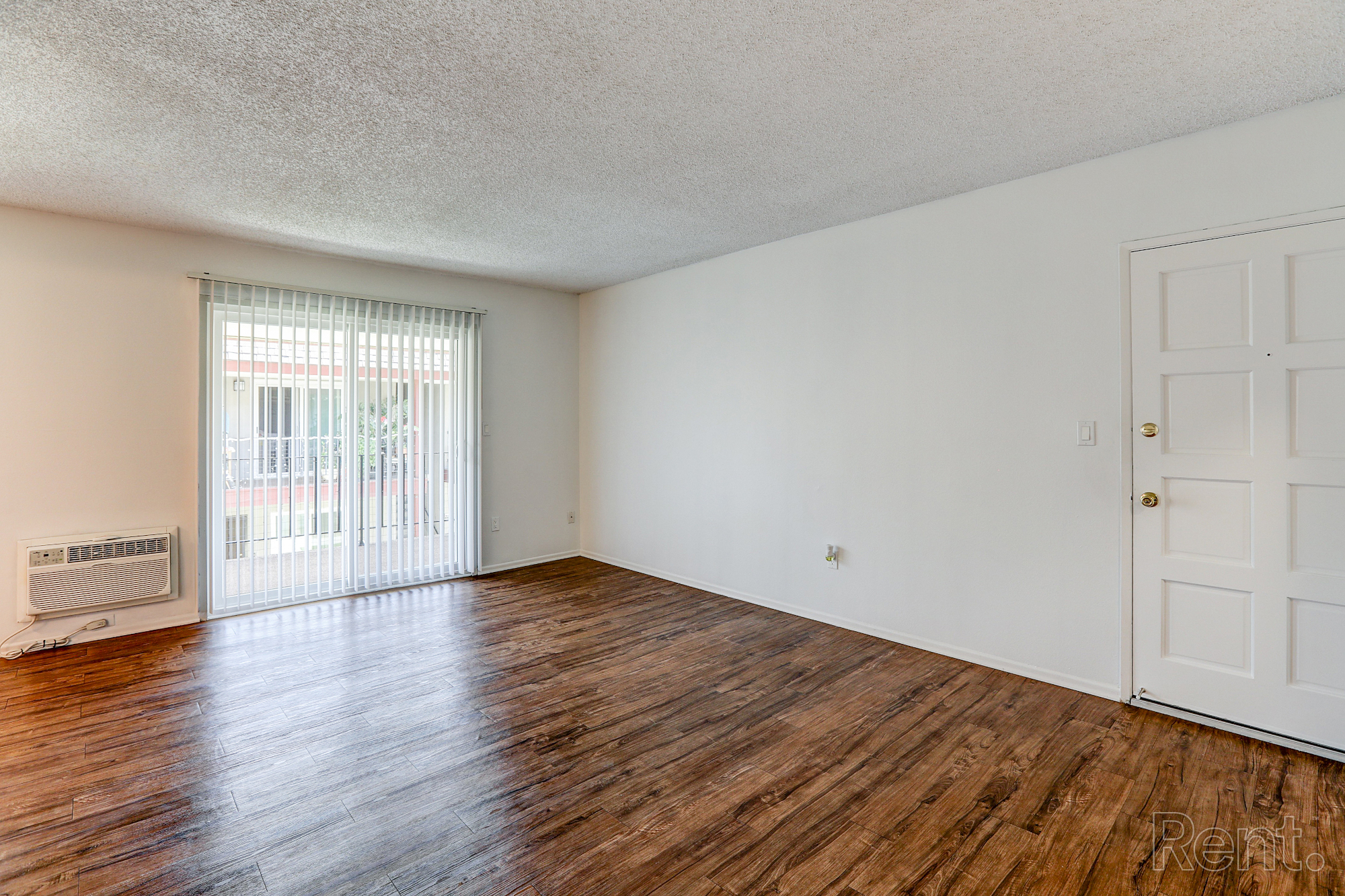 Chateau deville apartment floorplan-f livingroom